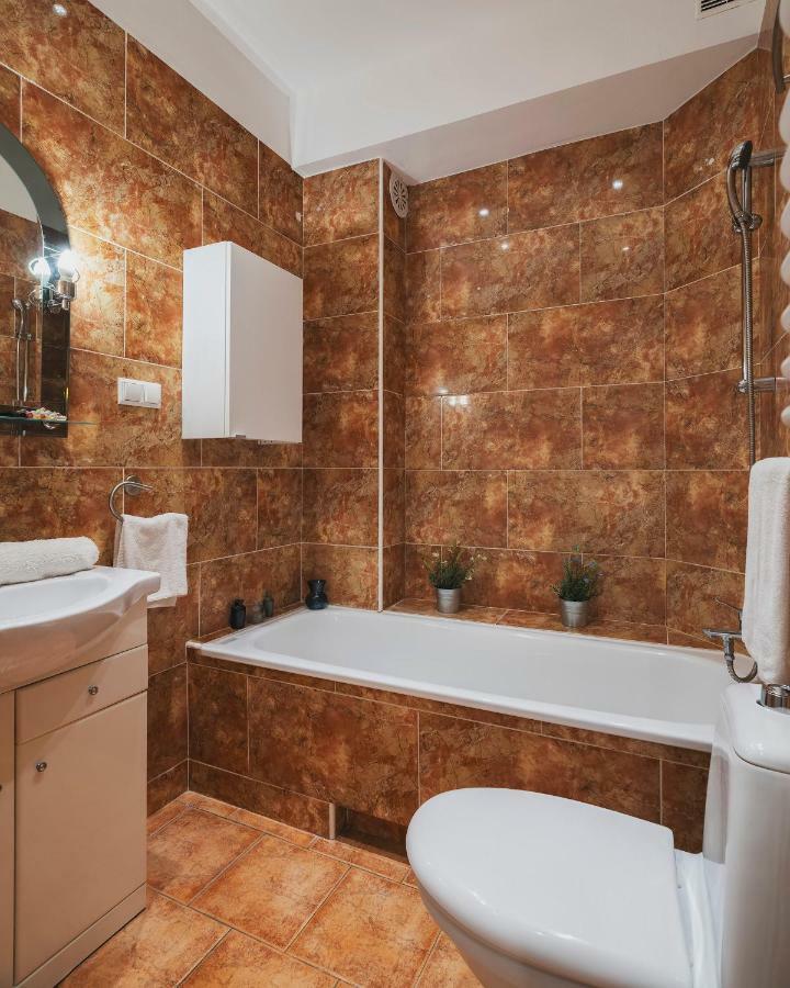 Sandomierska P&o Apartament Warszawa